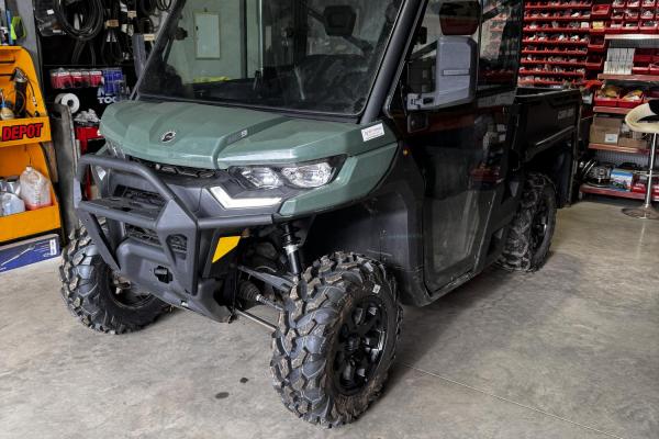 Can-Am Traxter HD9 DPS